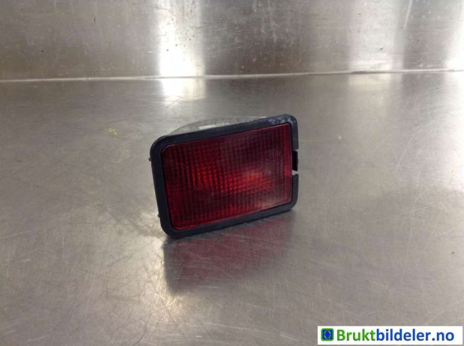 Baklykt fra støtfanger til VW Transporter / Caravelle, 1990-2003 (T4) (T4) (VOLKSWAGEN|7D0 945 729)