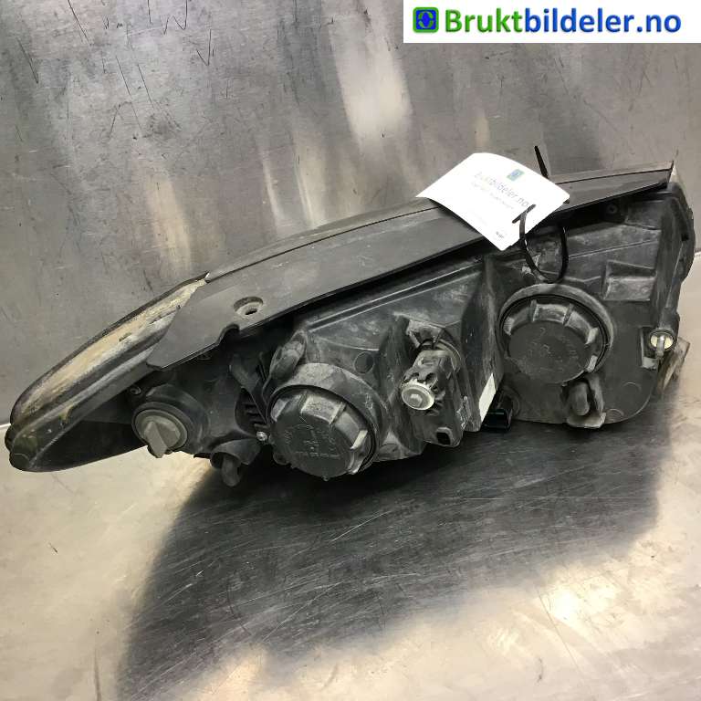 Frontlykt venstre halogen til Hyundai Santa Fe 2006-2009 (Type II, Fase 1)  (HYUNDAI|92101 2B020|)