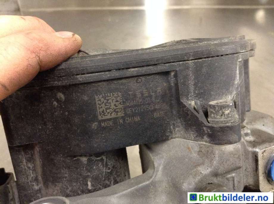 Bremsecaliper venstre bak til Tesla Model 3 2018-2023 (Fase 1)  (TESLA|1044625-00-B|)