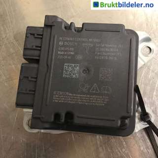Airbag elektronikk til Tesla Model 3,   (TESLA|1512876-00-B|0 285 015 895)