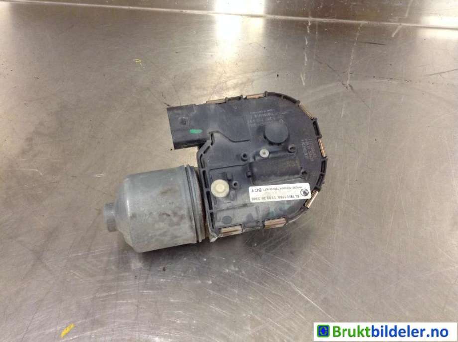 Viskermotor frontrute til Škoda Yeti 2009-2013 (Fase 1)  (SKODA|5L1 955 119 A|0 397 220 654|)