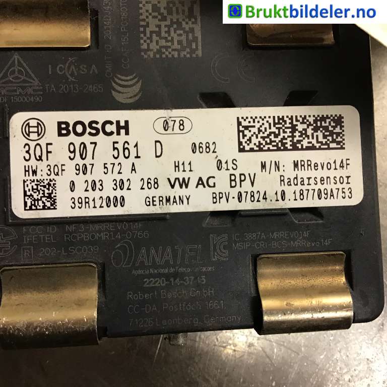 Sensor radar til Škoda Octavia 2017-2020 (Type III, Fase 2)  (SKODA|3QF 907 561 D|0 203 302 268|)