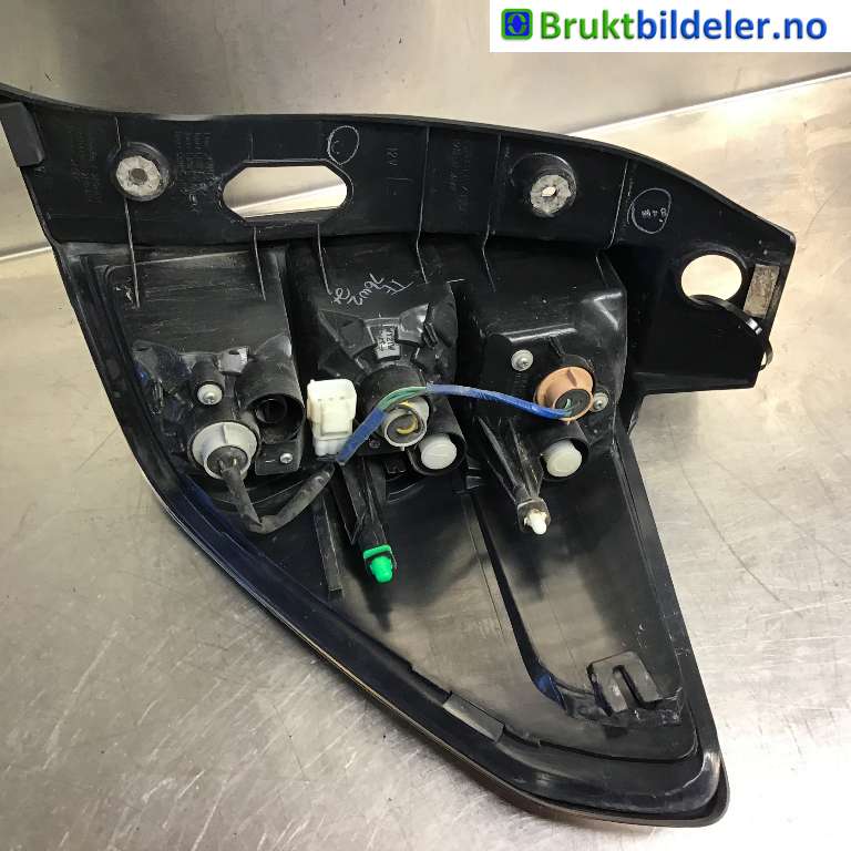Baklykt venstre til Subaru Forester 2008-2013 (Type III)  (SUBARU|84912SC150|)