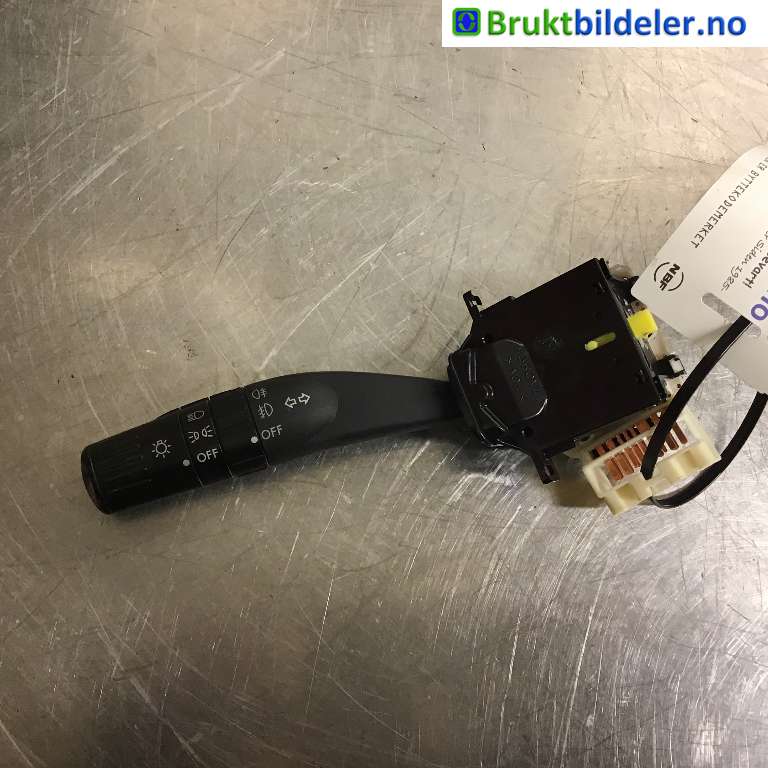 Bryter blink til Subaru Legacy, 2007-2009 (Type IV, Fase 2)  (SUBARU|83115AG151)