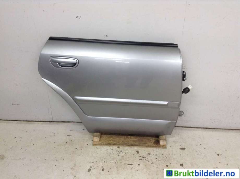 Dør høyre bak til Subaru Legacy, 2007-2009 (Type IV, Fase 2)  (SUBARU|60409AG0619P)