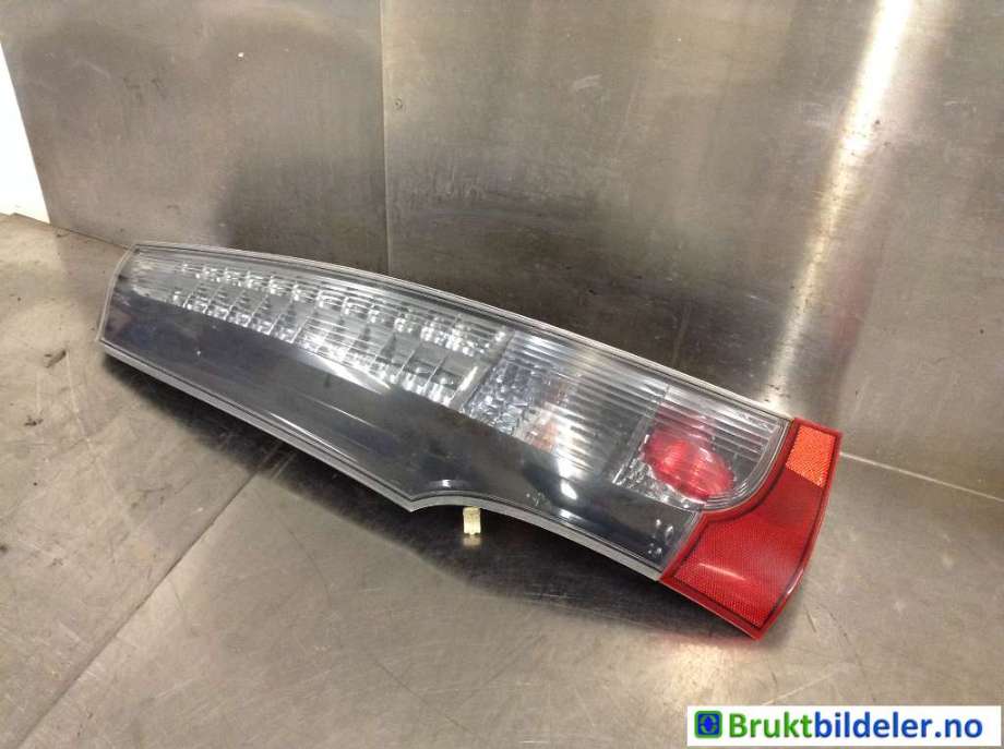 Baklykt venstre til Mitsubishi Grandis, 2004-2009  (MITSUBISHI|8330A195)