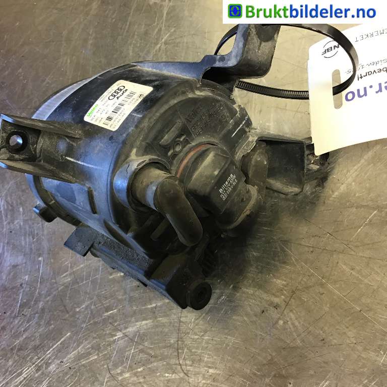 Tåkelykt venstre foran til Audi A4 2004-2008 (Type III) (B7) (B7) (AUDI|8E0 941 700 C|89203961|)