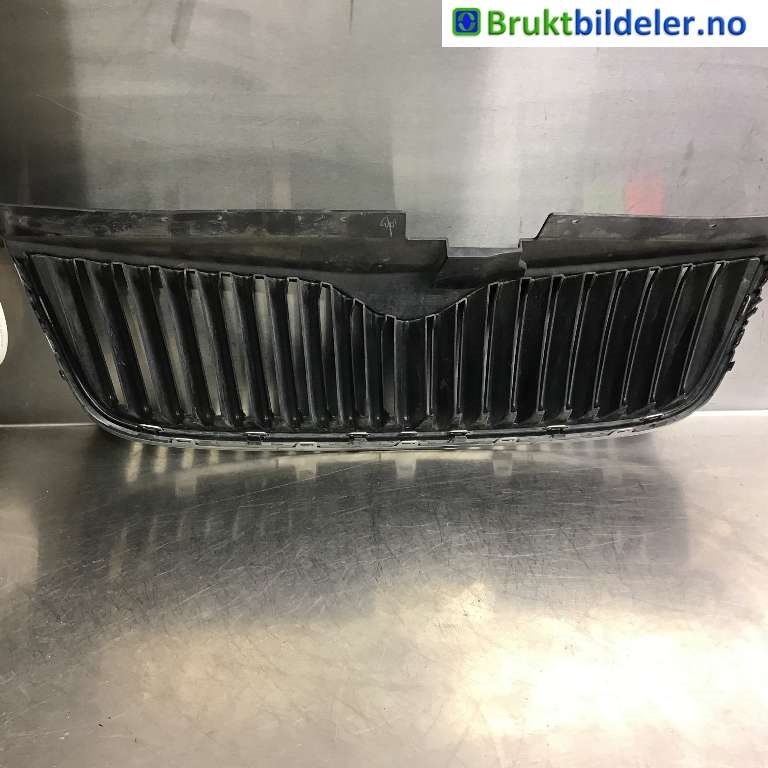 Grill til Škoda Yeti 2009-2013 (Fase 1)  (SKODA|5L0 853 668|)