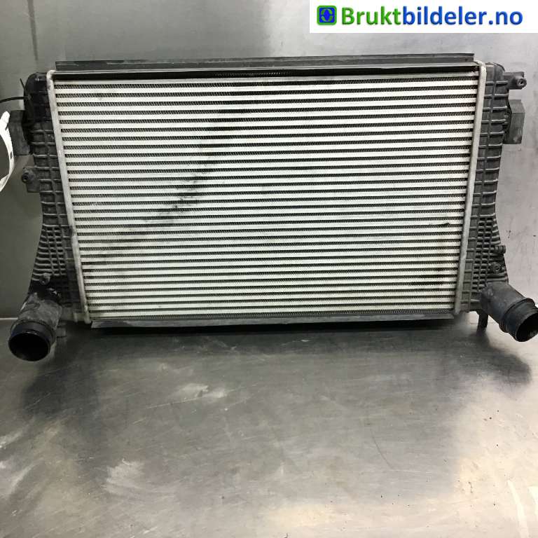 Intercooler til Škoda Yeti 2009-2013 (Fase 1)  (SKODA|1K0 145 803 AS|)