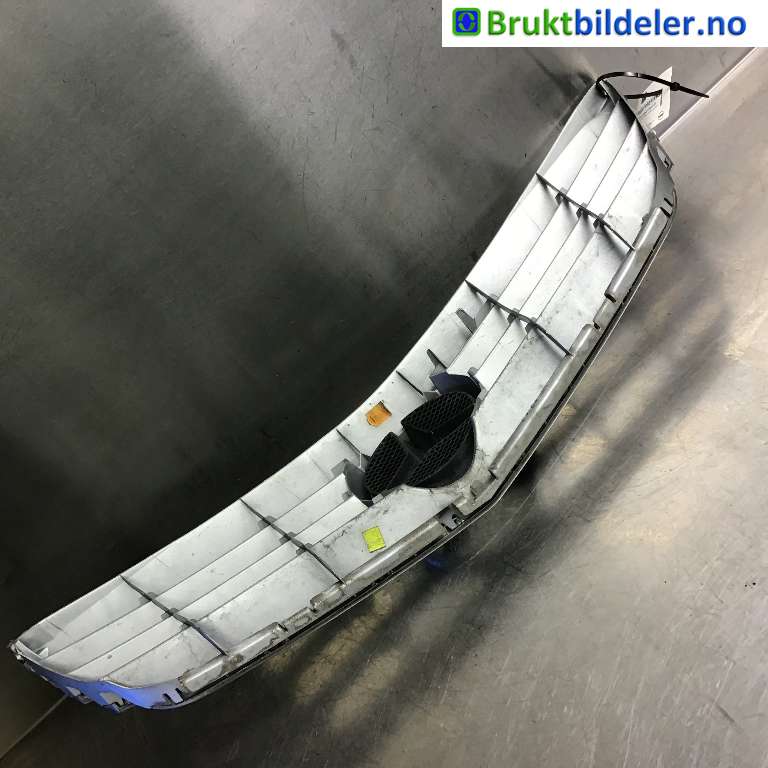 Grill til Mercedes B-Klasse 2005-2008 (Fase 1) (W245) (W245) (MERCEDES|A 169 880 07 83|)