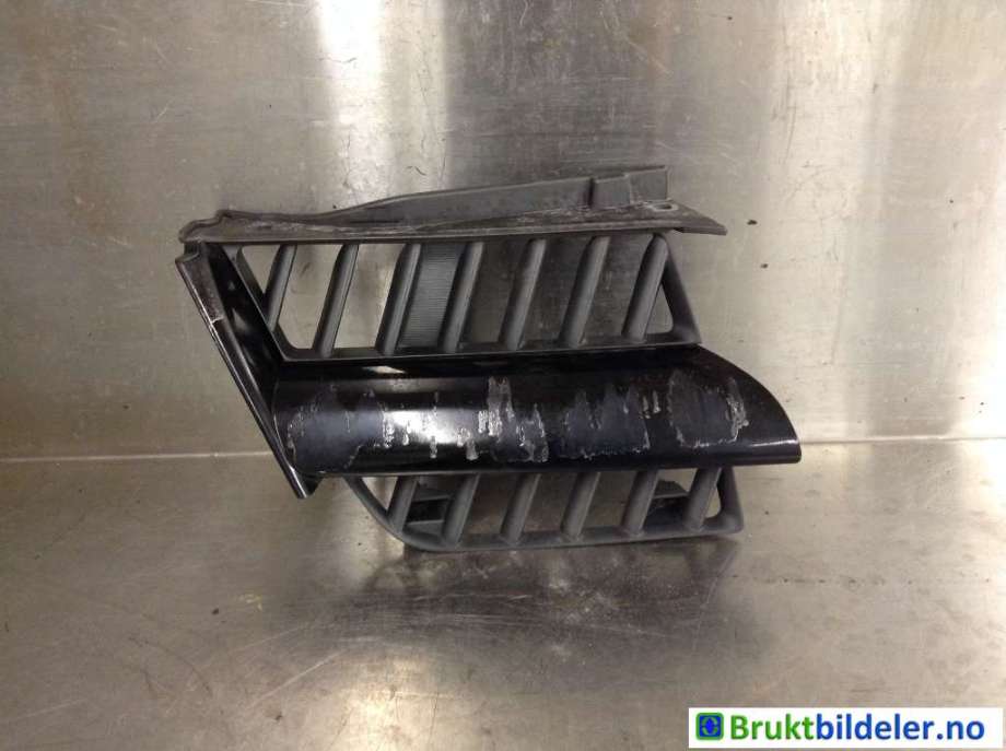 Grill til Mitsubishi Outlander, 2003-2006 (Type I)  (MITSUBISHI|7450A058XB)