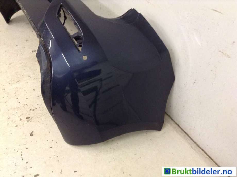 Støtfanger bak til Volvo V40 2012-2019 (VOLVO|39820442|39820427|)