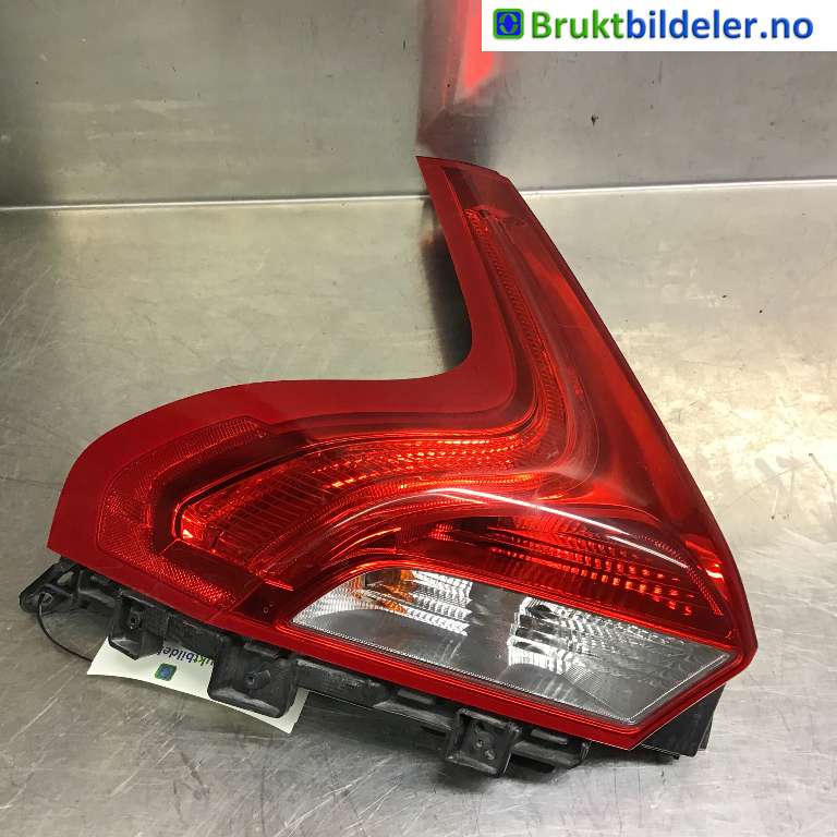 Baklykt venstre til Volvo V40, 2012-2019  (VOLVO|31395844)