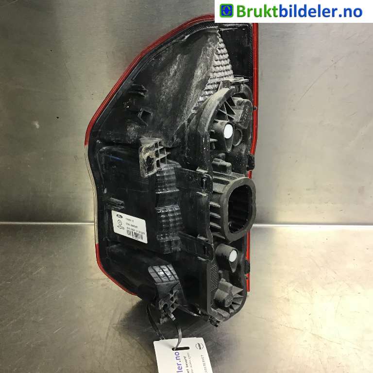 Baklykt venstre til Ford Transit Courier 2018-2023 (Type I, Fase 2)  (FORD|ET76-13405-AF|17435F/E|)