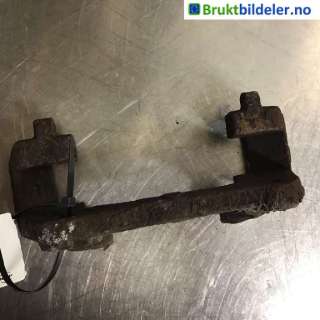 Bremsecaliper brakett til Volvo V70,   (VOLVO|8602900)