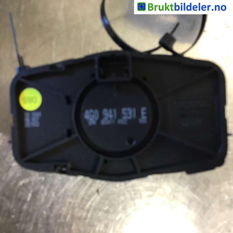 Bryter lys til Audi A6 2011-2014 (Type IV, Fase 1) (C7) (C7) (AUDI|4G0 941 531 E|)