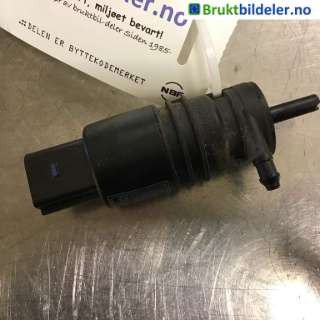 Spylerpumpe foran til BMW 3-Serie,  (F30/F31/F34) (BMW|67 12 7 302 589-01)