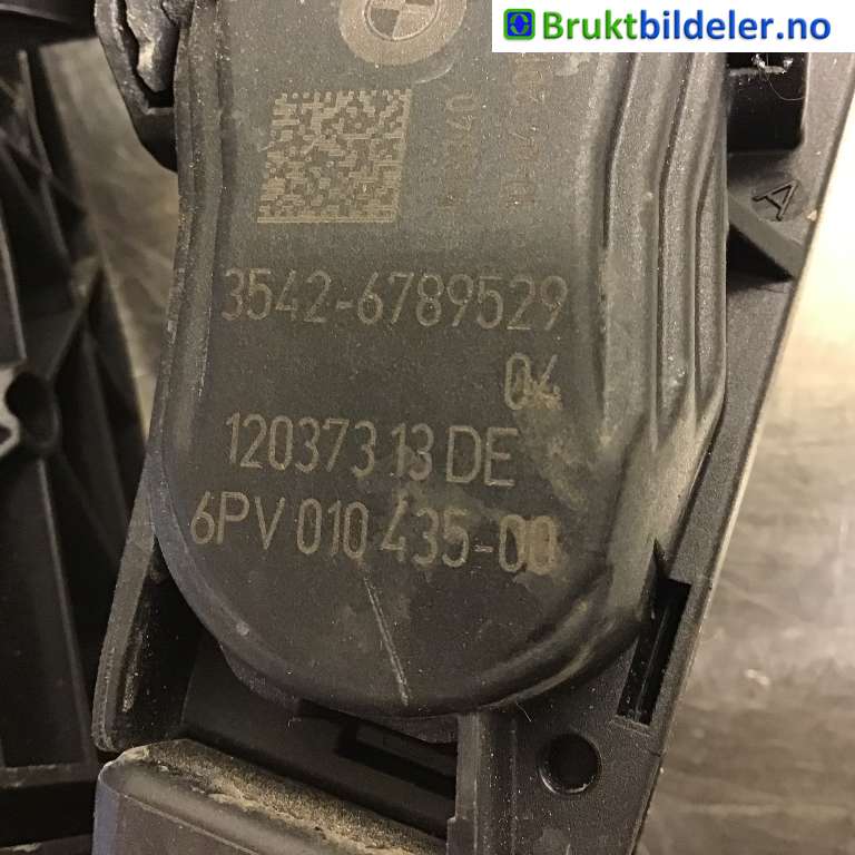 Pedal gass til BMW 3-Serie 2012-2018 (F30/F31/F34) (F30/F31/F34) (BMW|35 42 6 789 529-04|6PV 010 435-00|)