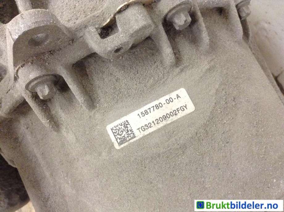 Motor elbil bak til Tesla Model 3 2018-2023 (Fase 1)  (TESLA|1587780-00-A|3D3|)