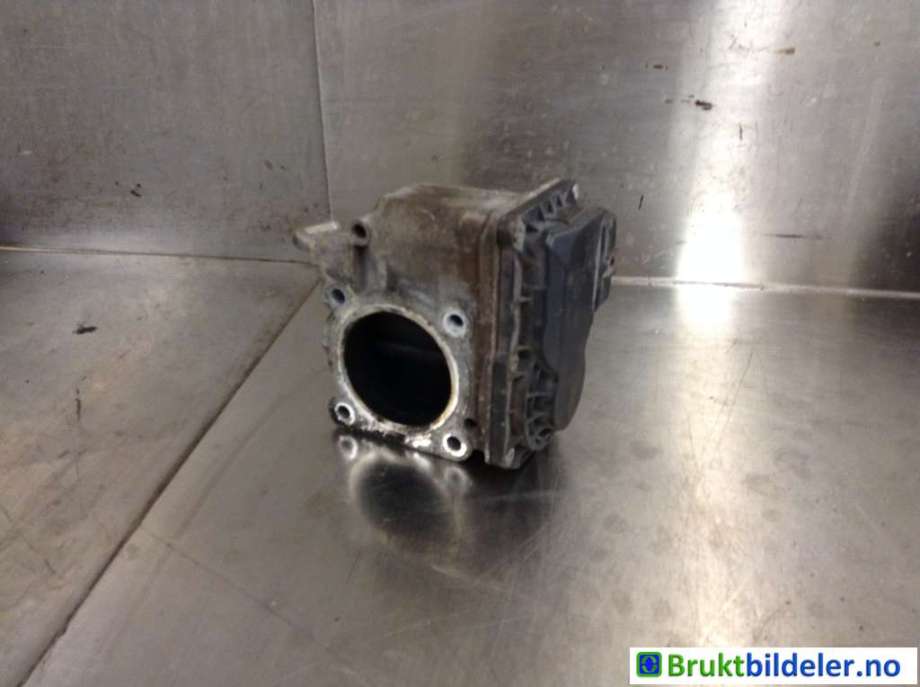 Spjeldhus til Suzuki Grand Vitara 2005-2015 (Type III)  (SUZUKI|13400-65J00|)