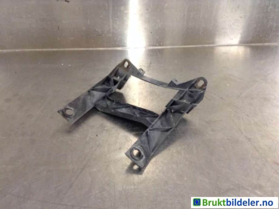 Frontlyktehus til VW Transporter / Caravelle, 2009-2015 (Fase 2) (T5) (T5) (VOLKSWAGEN|)