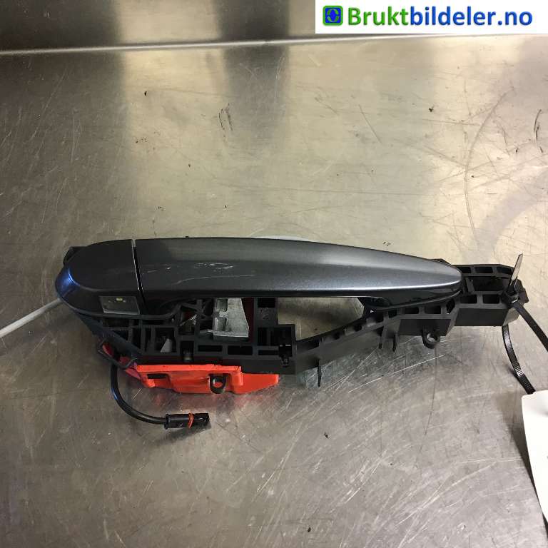 Dørhåndtak utv høyre til BMW 3-Serie, 2012-2018 (F30/F31/F34) (F30/F31/F34) (BMW|)