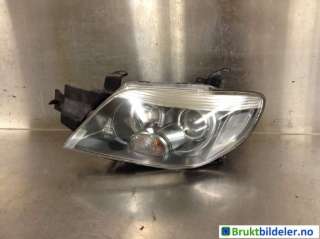 Frontlykt venstre halogen til Mitsubishi Outlander, 2003-2006 (Type I)  (MITSUBISHI|8301A067)