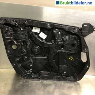 Ruteheis til Mercedes C-Klasse, 2014-2018 (Fase 1) (W205) (W205) (MERCEDES|A 205 722 63 00)