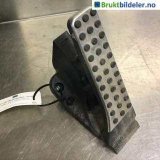 Pedal gass til Mercedes C-Klasse,  (W205) (MERCEDES|A 205 300 01 04|ZGS 004 07)