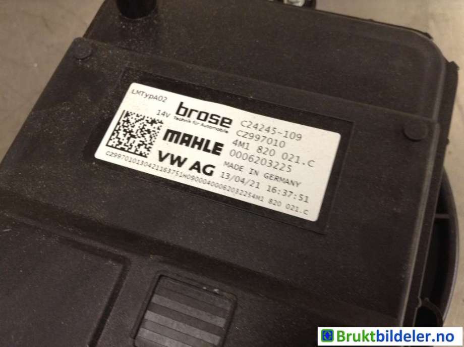Varmeapparat motor til Audi e-tron 2018-->>  (AUDI|4M1 820 021 C|C24245-109|0006203225)
