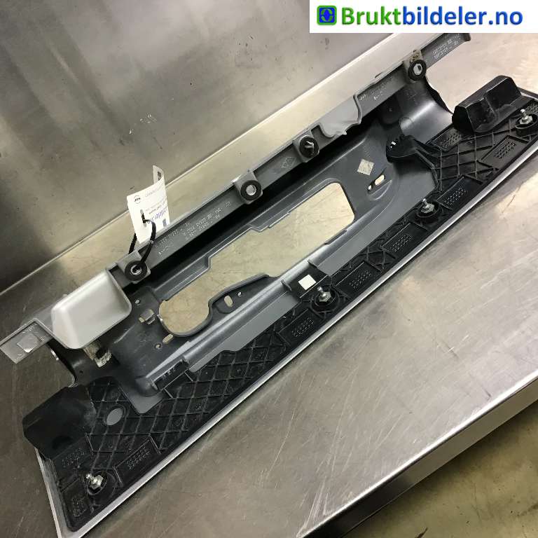 Karosseri bakpart til Fiat Talento 2016-->> (FIAT|6000620120|)