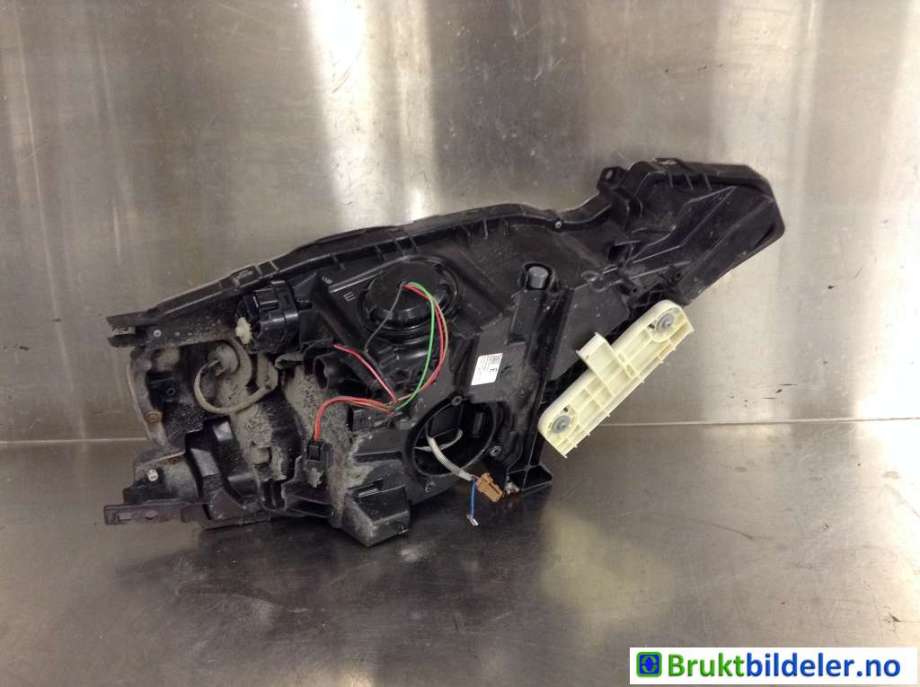 Frontlykt venstre halogen til Nissan Leaf 2011-2017 (Type I)  (NISSAN|260603NL5A|)