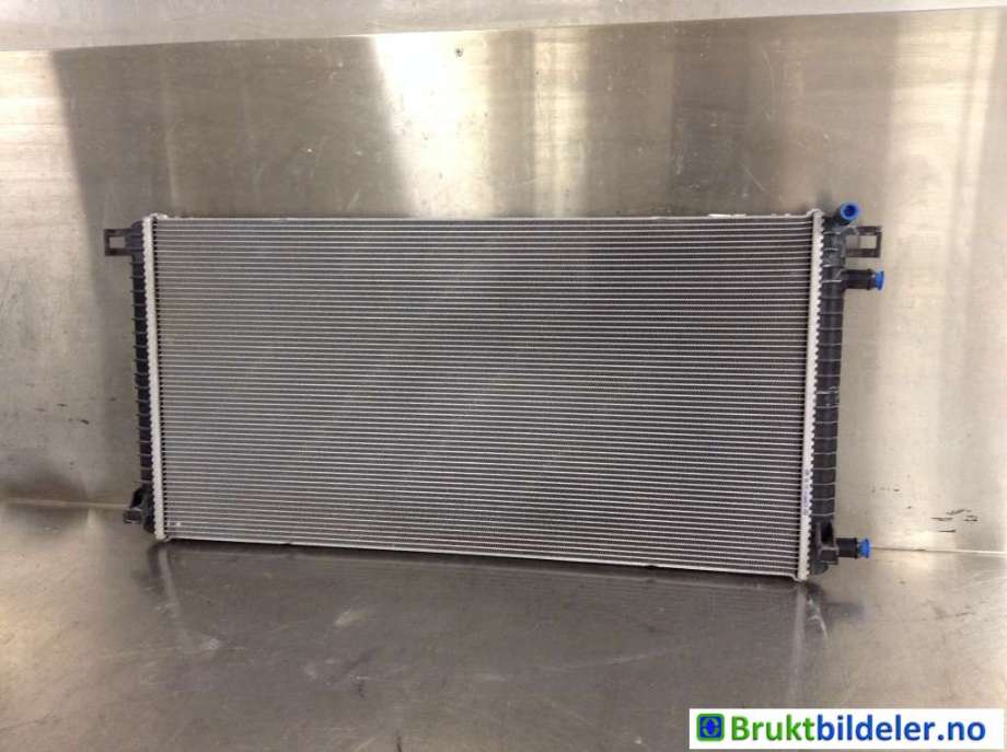 Radiator (automat gir) til Audi e-tron 2018-->>  (AUDI|4KE 121 251 B|T10233C C|)