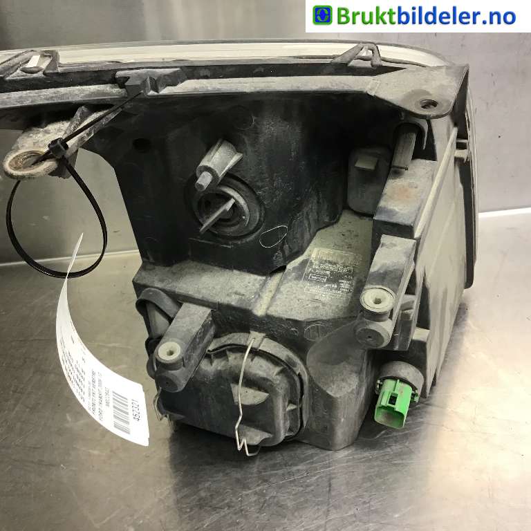 Frontlykt venstre halogen til Ford Transit 2006-2013 (FORD|6C11-13W030-DD|1684408|)