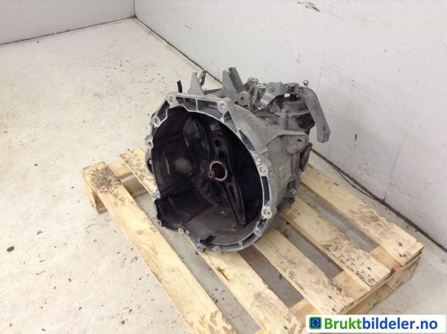 Girkasse manuell 6-trinn til Mini One/Cooper, 2014-->> (F54-57) (F54-57) (MINI|23 00 8 689 429)