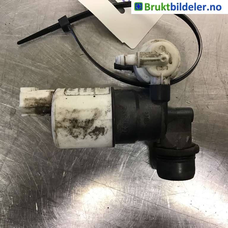 Spylerpumpe foran til Ford C-Max, 2010-2015 (Type II, Fase 1)  (FORD|AV61-17K024-AA)