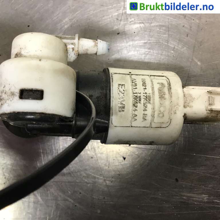 Spylerpumpe foran til Ford C-Max 2010-2015 (Type II, Fase 1) (FORD|AV61-17K024-AA|)