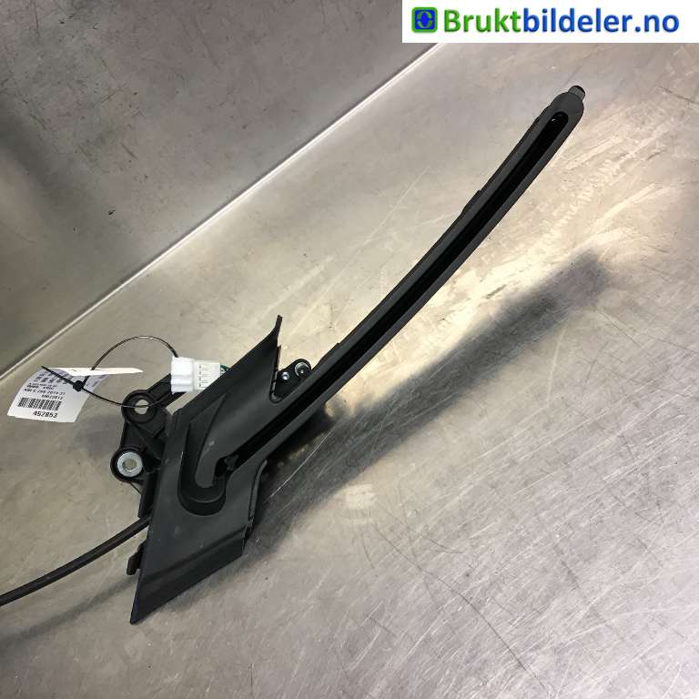Bagasjerom rollon til Mercedes C-Klasse 2014-2018 (Fase 1) (W205) (W205) (MERCEDES|A 205 906 38 00|)