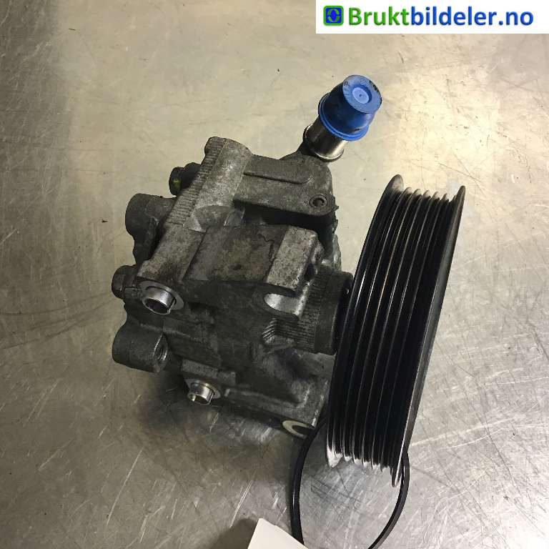Servo pumpe mekanisk til Ford Transit Connect, 2009-2013 (Type I, Fase 2)  (FORD|7T14-3A696-AJ)