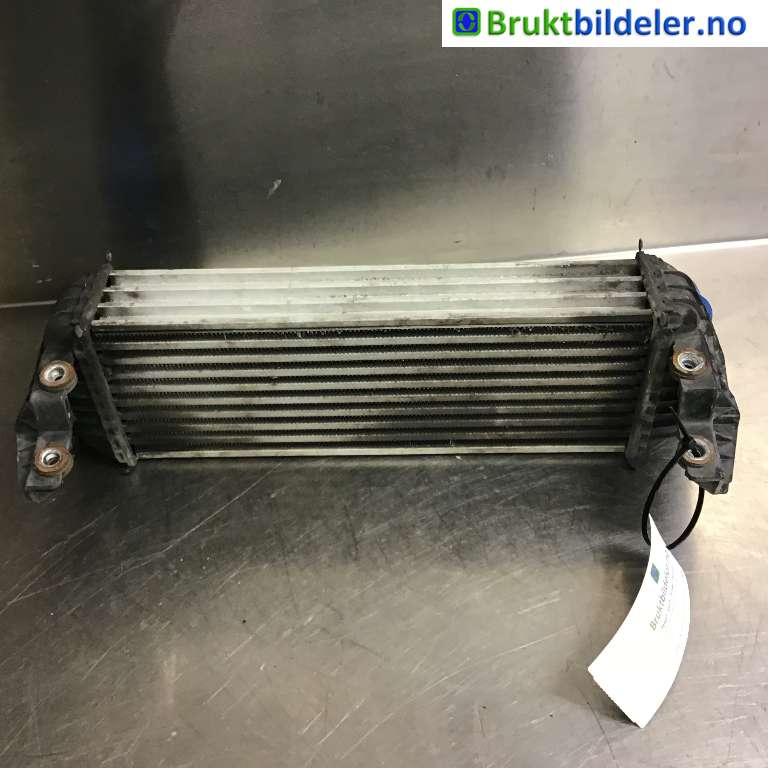 Intercooler til Ford Transit Connect, 2009-2013 (Type I, Fase 2)  (FORD|7T16-9L440-AE)