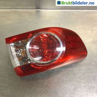 Baklykt venstre til Toyota Corolla, 2007-2013  (TOYOTA|8156102560)