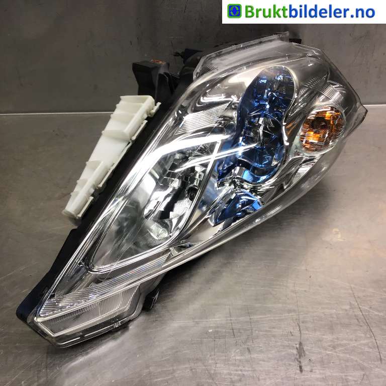 Frontlykt høyre halogen til Nissan Leaf, 2011-2017 (Type I)  (NISSAN|2)