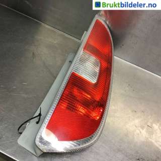 Baklykt høyre til Škoda Roomster,   (SKODA|5J7945112)