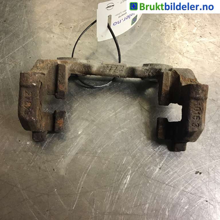 Bremsecaliper brakett til Mercedes C-Klasse 2011-2014 (Fase 2) (W204) (W204) (MERCEDES|A 204 423 01 94|)