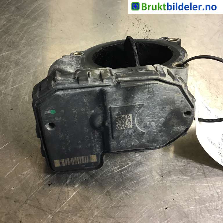 Spjeldhus til Mercedes C-Klasse 2011-2014 (Fase 2) (W204) (W204) (MERCEDES|A 651 090 03 70|0 280 750 564|)