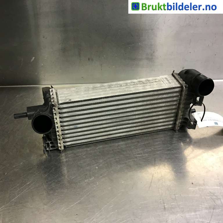 Intercooler til Ford Focus, 2014-2018 (Type III, Fase 2)  (FORD|CV61-9L440-VC)