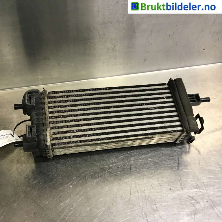 Intercooler til Ford Focus 2014-2018 (Type III, Fase 2)  (FORD|CV61-9L440-VC|X1436002|)