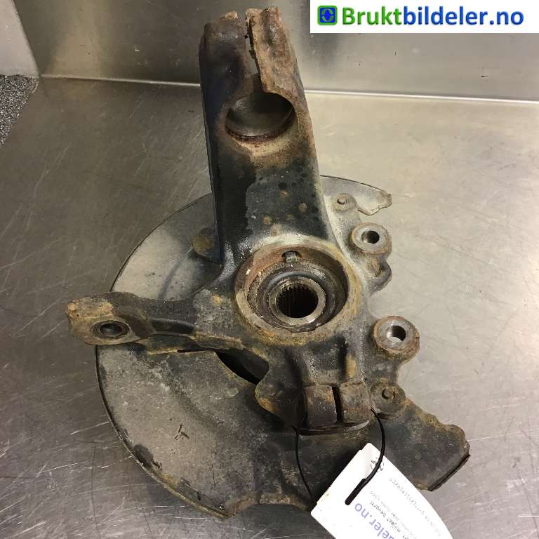 Hjulspindel venstre foran til Ford Focus, 2014-2018 (Type III, Fase 2)  (FORD|AV61-3K171-DAC)