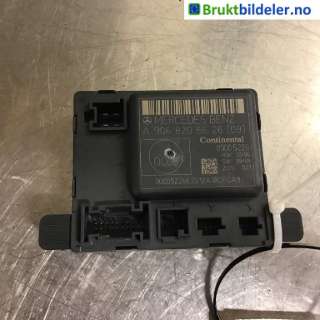 Styreenhet dør venstre foran til Mercedes Sprinter,  (906) (MERCEDES|A 906 820 56 26)