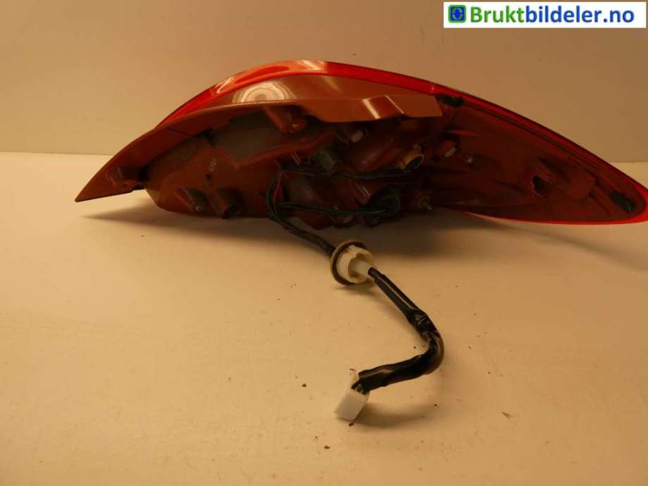 Baklykt venstre til Mazda 2 2011-2014 (Type II, Fase 2)  (MAZDA|D651-51-160|)